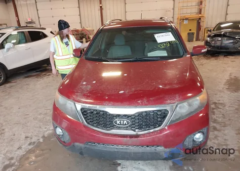 2011 Kia Sorento Lx from USA, damaged, VIN 5XYKT3A18BG045788